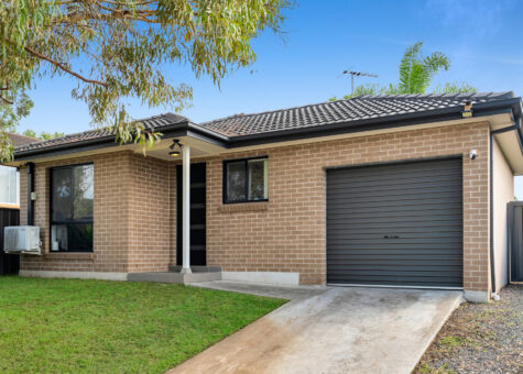 1 and 1A Turquoise Place