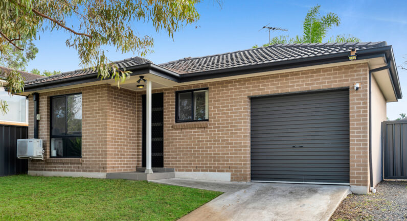 1 and 1A Turquoise Place, Eagle Vale NSW 2558
