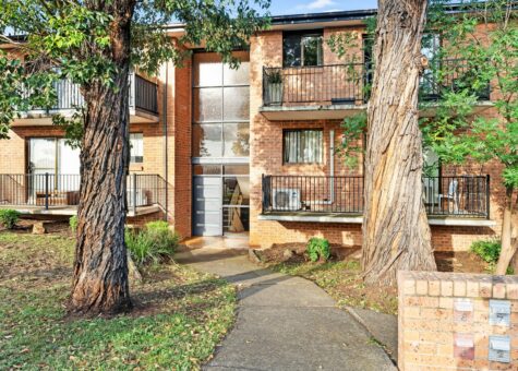 4/32 Old Hume Highway