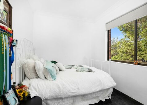 4/32 Old Hume Highway