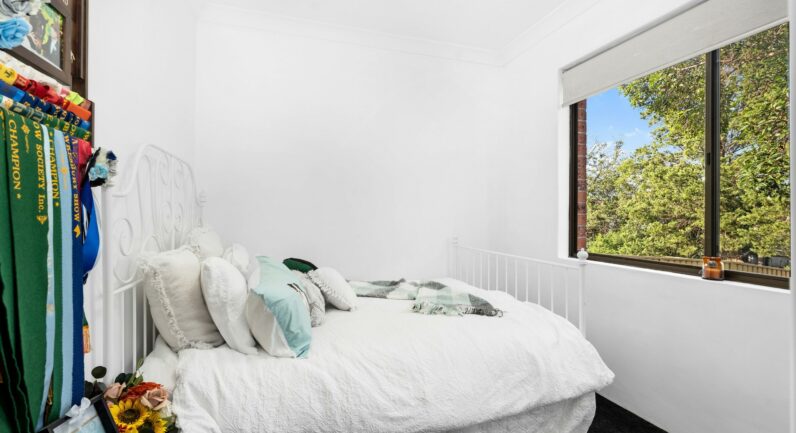 4/32 Old Hume Highway, Camden NSW 2570