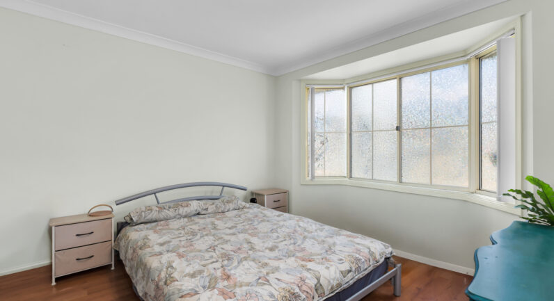 16 Bettong Place, St Helens Park NSW 2560