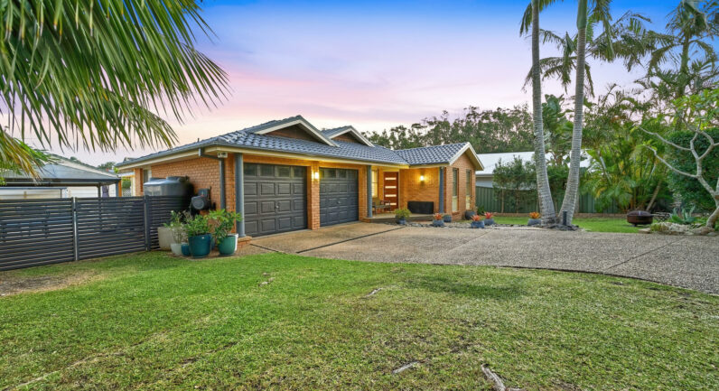 3 Driftwood Court, Bonny Hills NSW 2445