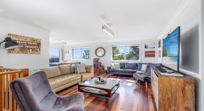 8 Comara Terrace, Crescent Head NSW 2440