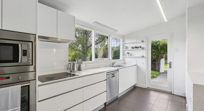 114 Beach Road, Margate TAS 7054