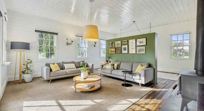 114 Beach Road, Margate TAS 7054