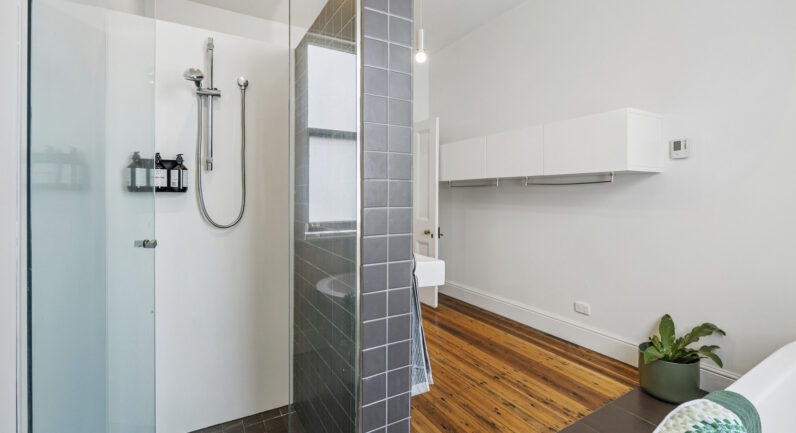 114 Beach Road, Margate TAS 7054