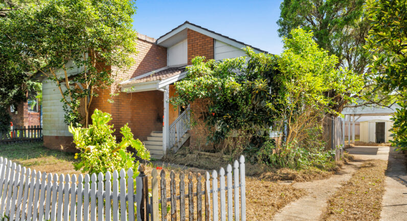 36 Greengate Road, Airds NSW 2560