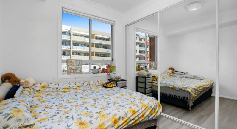 206/30-34 Chamberlain Street, Campbelltown NSW 2560