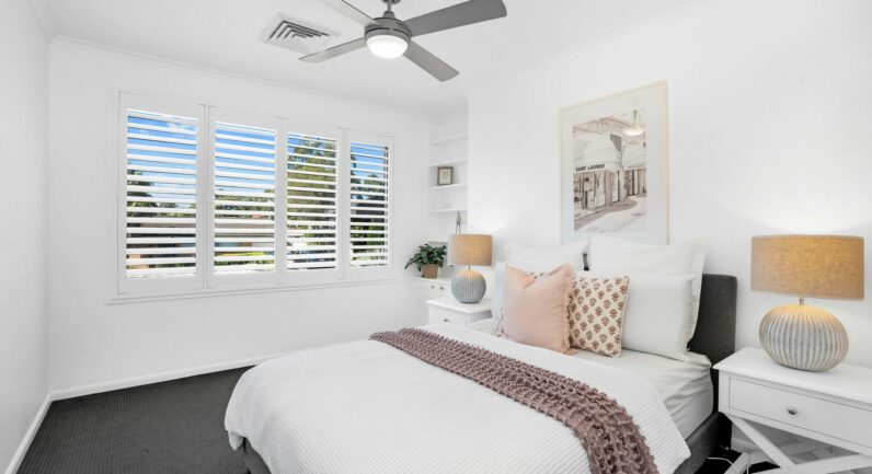 46 Manooka Crescent, Bradbury NSW 2560