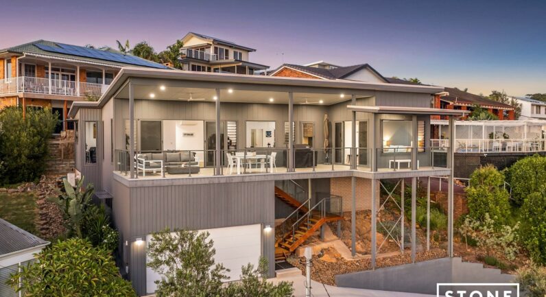 9 Clarence Crescent, Coffs Harbour NSW 2450