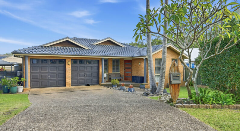 3 Driftwood Court, Bonny Hills NSW 2445