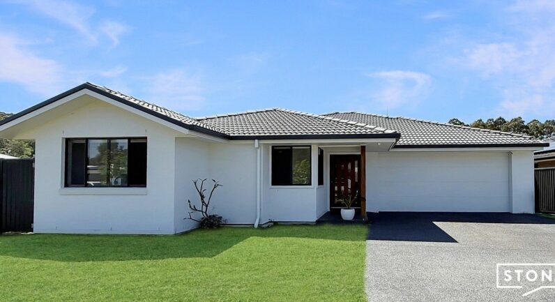 33 Lophostemon Drive, North Boambee Valley NSW 2450