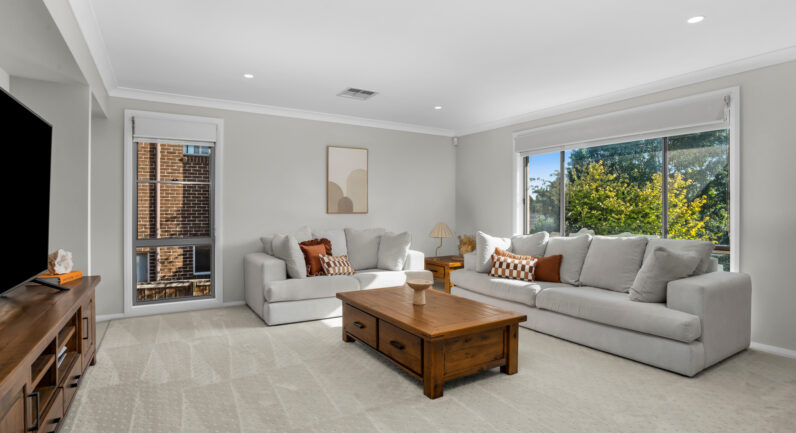 17 Robertson Way, Camden Park NSW 2570