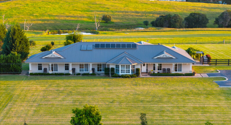 3 Crawford Creek Place, Razorback NSW 2571