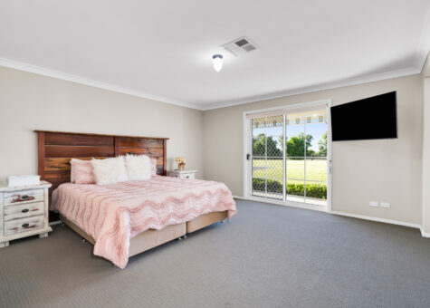 3 Crawford Creek Place