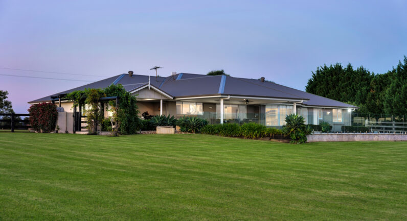 3 Crawford Creek Place, Razorback NSW 2571