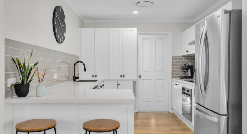 21 Lackey Place, Currans Hill NSW 2567