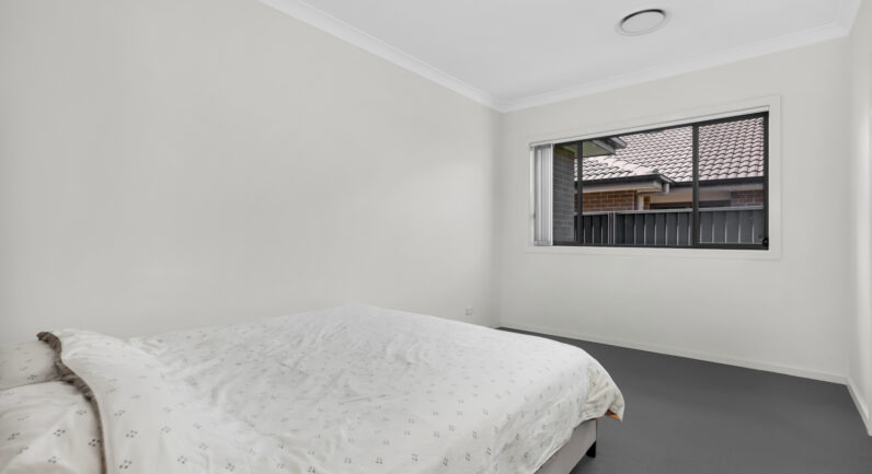 15 Weldon Street, Oran Park NSW 2570