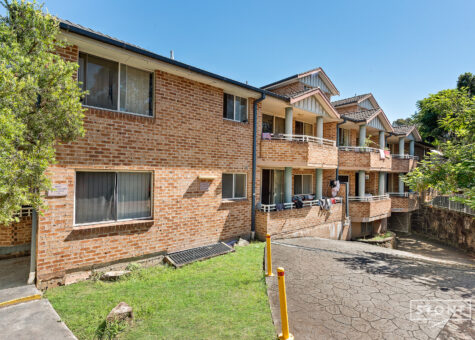 2/5-7 Tottenham Street