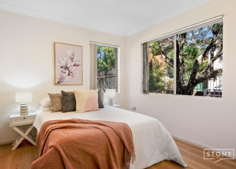 2/5-7 Tottenham Street