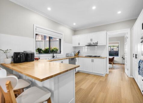 29 The Cascades Mount