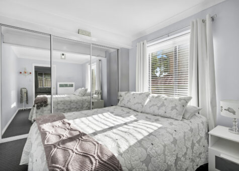 29 The Cascades Mount