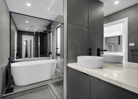 8 & 8a Mulgara Place