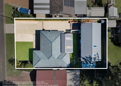 8 & 8a Mulgara Place