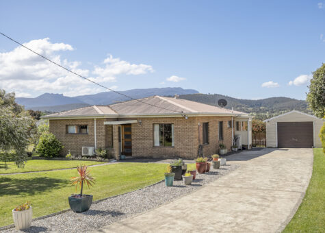 1749 Channel Highway