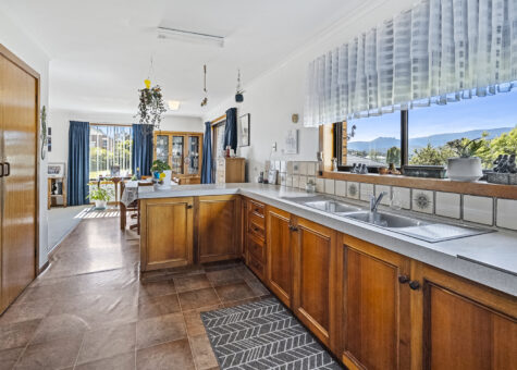 1749 Channel Highway