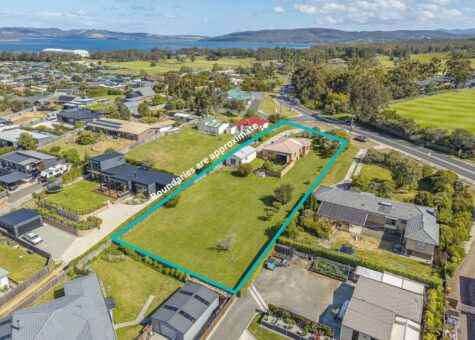 1749 Channel Highway