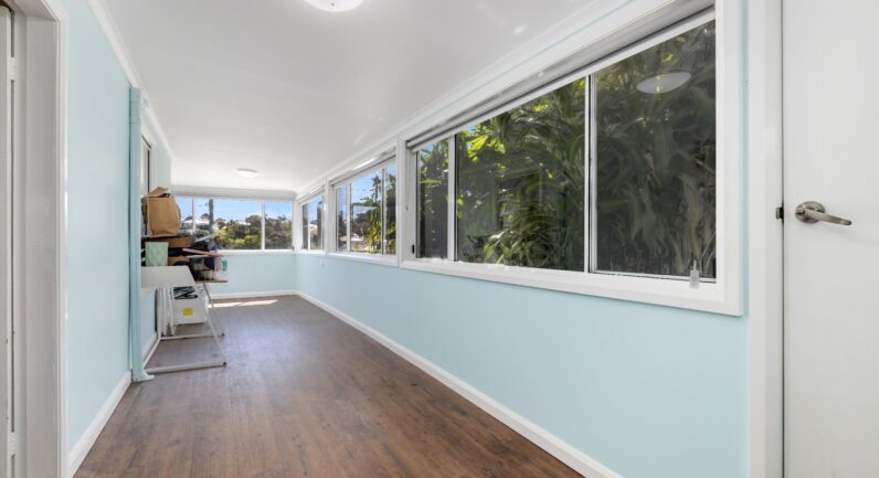 11 Carrington Street, West Kempsey NSW 2440