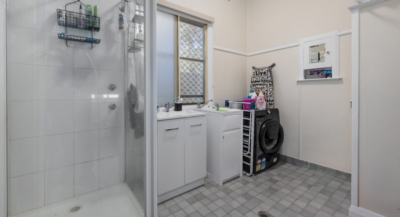 22 Cochrane Street, West Kempsey NSW 2440