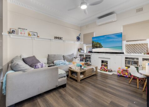 22 Cochrane Street