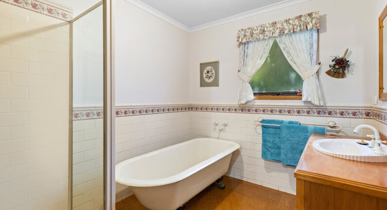 53 Sobeys Road, Napoleons VIC 3352