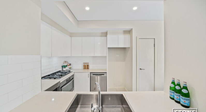 105/164-170 Great Western Highway, Westmead NSW 2145