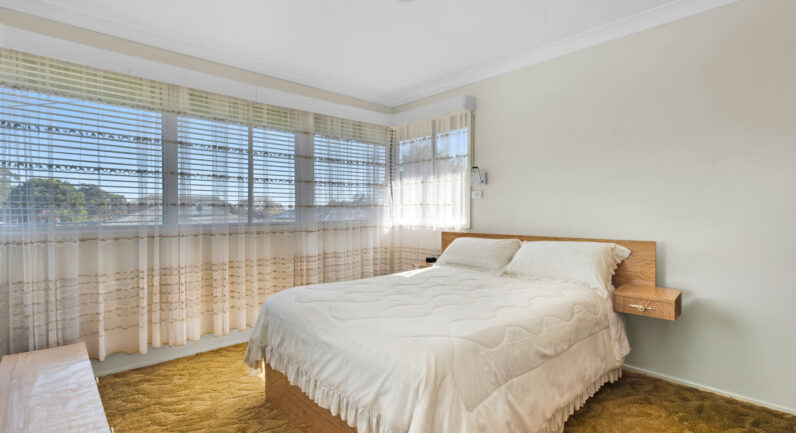 64 Macquarie Avenue, Campbelltown NSW 2560