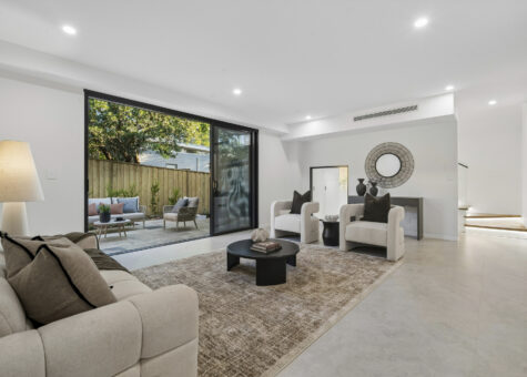 15 Greville Street