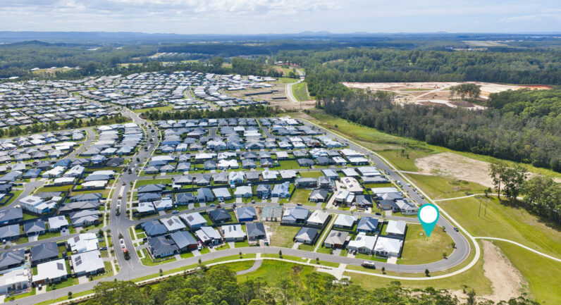 54 Maize Parkway, Thrumster NSW 2444