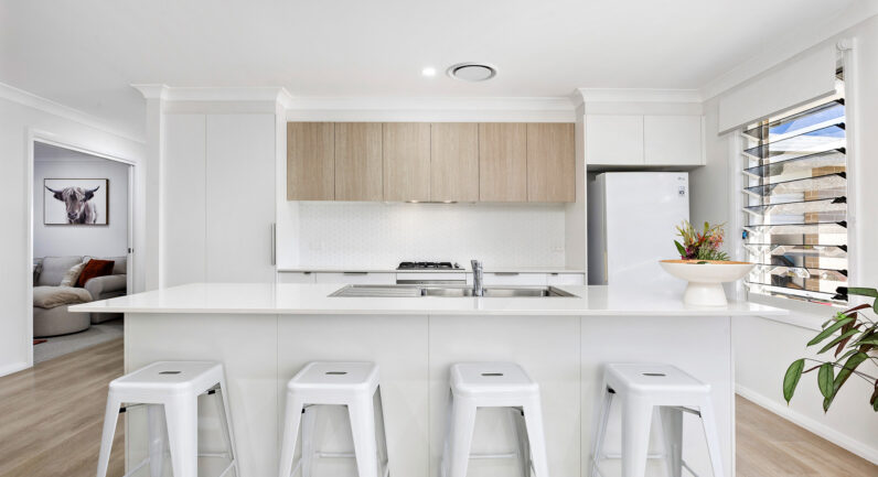 21 Amity Crescent, Thrumster NSW 2444