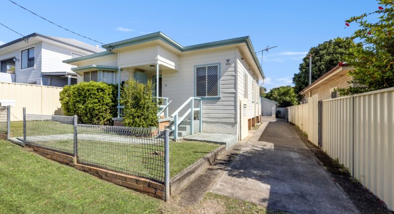 22 Cochrane Street, West Kempsey NSW 2440