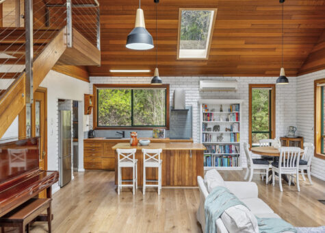 210 Groombridges Road