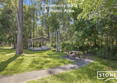6 Jackwood Grove