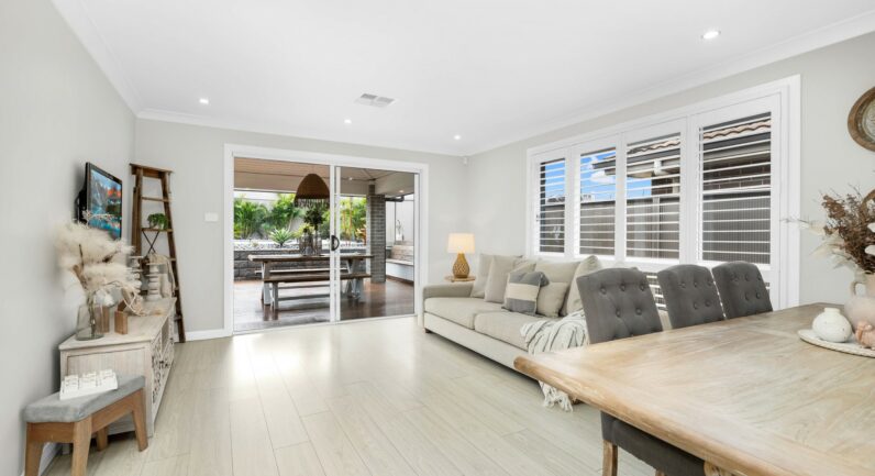 12 Langshan Street, Spring Farm NSW 2570