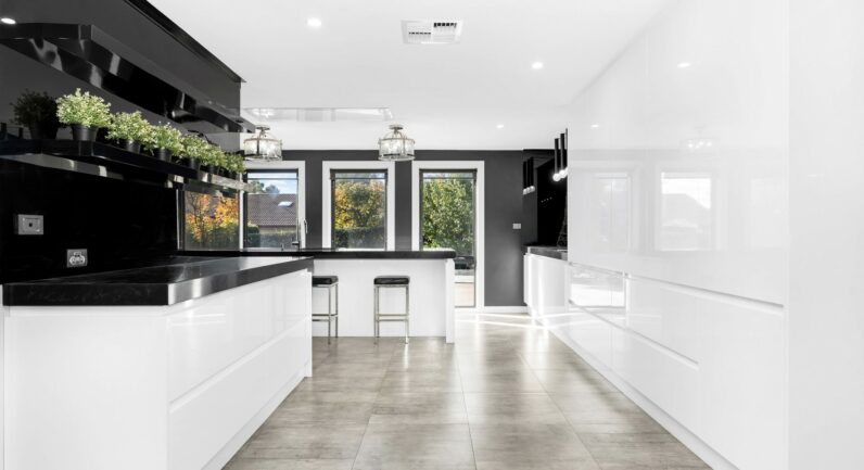 1 Sickles Drive, Grasmere NSW 2570