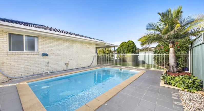 16 Reef Close, Port Macquarie NSW 2444