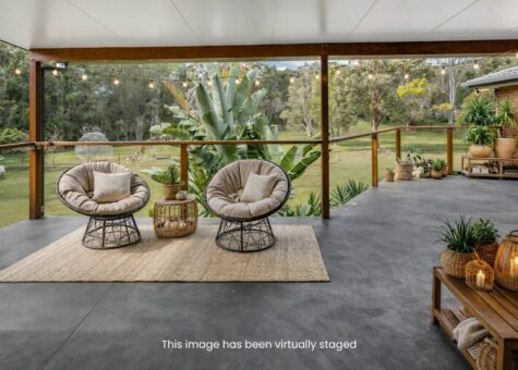 63 Stanley Folkard Place