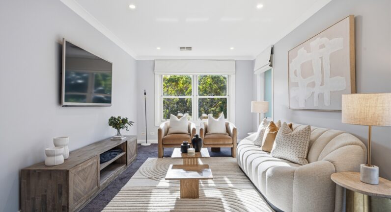 98 Kooloona Crescent, West Pymble NSW 2073