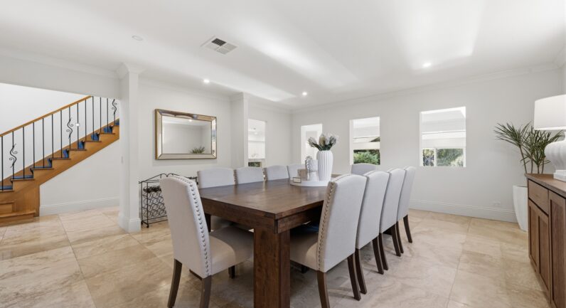 98 Kooloona Crescent, West Pymble NSW 2073
